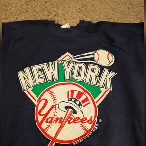 Vintage 1980s New York Yankees Navy Sweatshirt